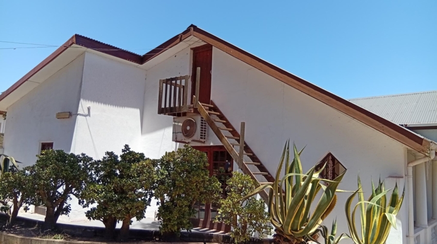 3 Bedroom Property for Sale in Vredenburg Western Cape